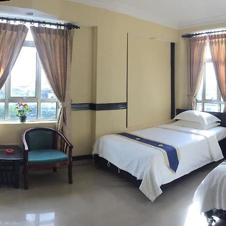 A1 Hotel Phnom Penh Dış mekan fotoğraf